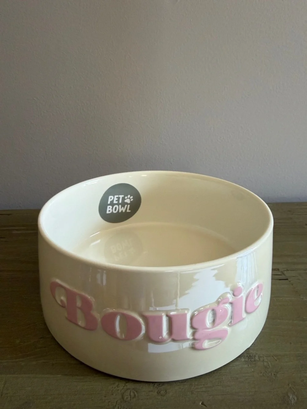'Bougie'Pet Bowl Ceramic Dog Bowl with Pink 'Bougie' Lettering